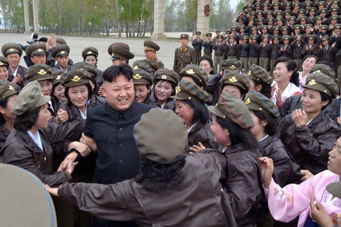Народная любовь к Ким Чен Ыну