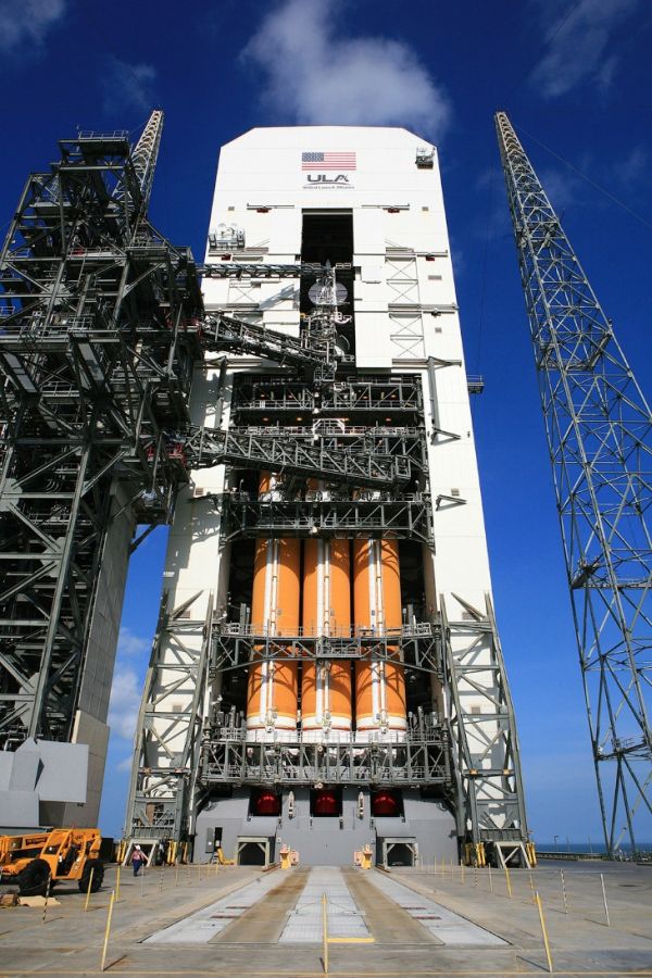 Статр космического корабля Orion