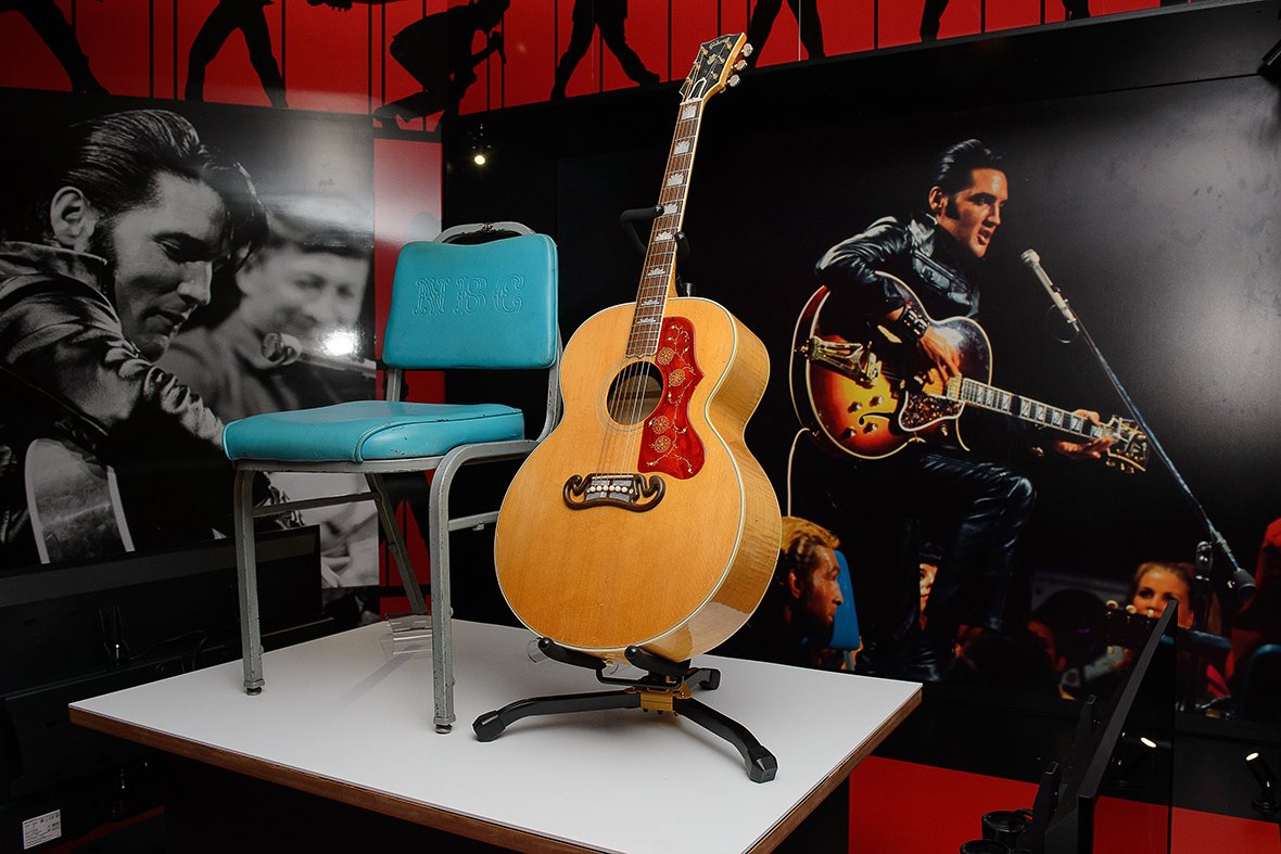 Элвис Пресли в Лондоне:  Экспозиция личных вещей и предметов знаменитого певца