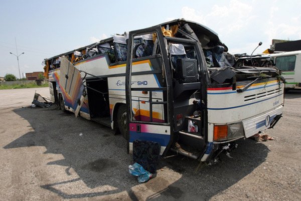 Жуткие аварии с автобусами (35 фото)