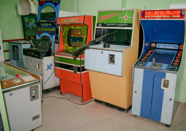 Древние игровые автоматы (24 фото)