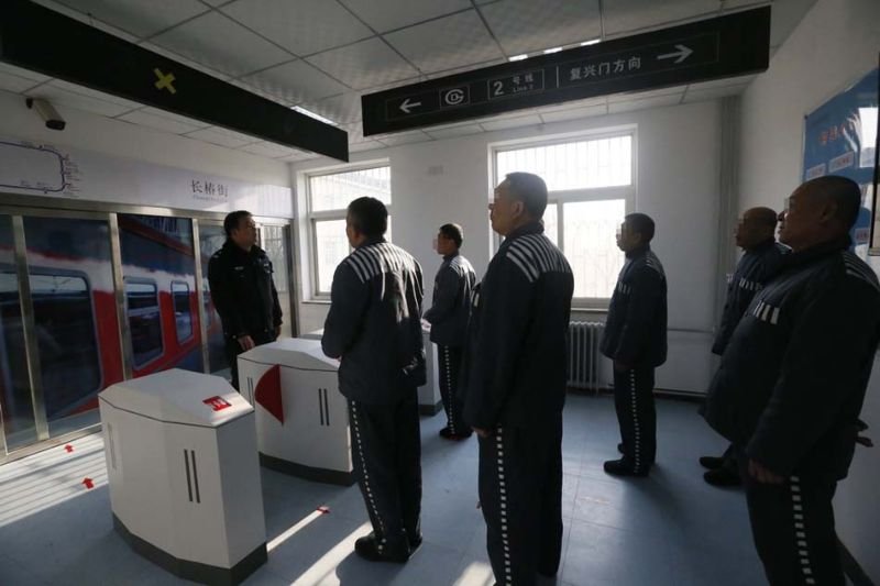 Тренировочный город для отбывших наказание заключенных в Китае