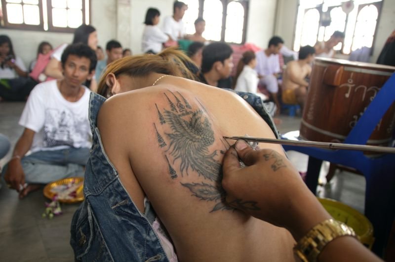 Фестиваль магических татуировок в Таиланде