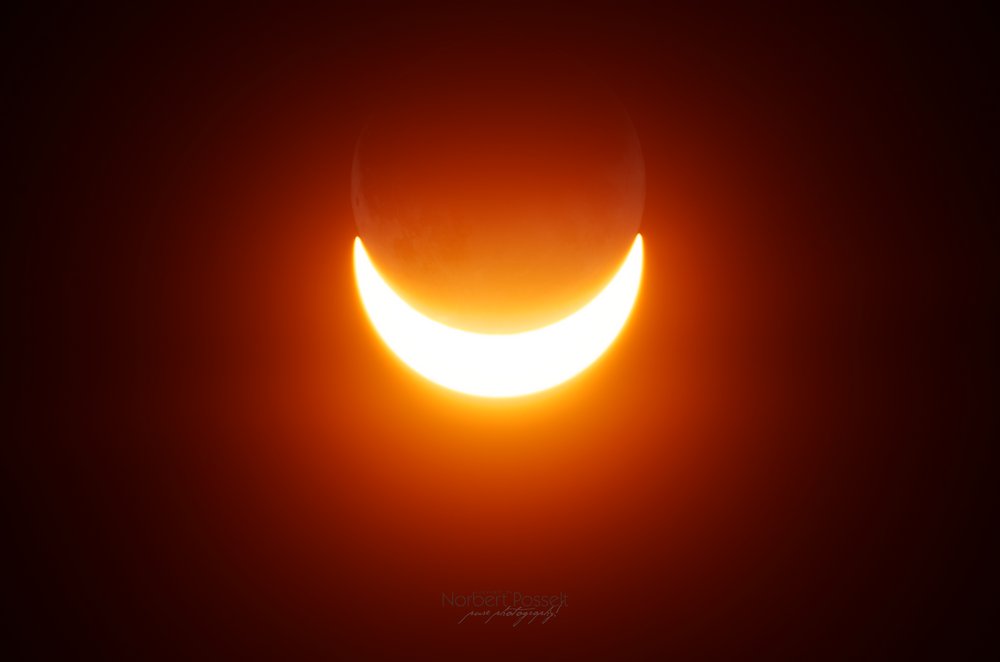 Солнечное затмение в фотографиях от 20 марта 2015 года