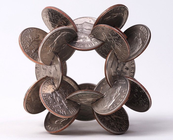 Скульптуры из монет от Роберта Векслера