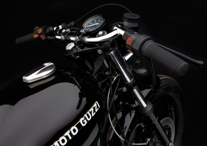 Мотоцикл Diabola V65C на базе раритетного Moto Guzzi