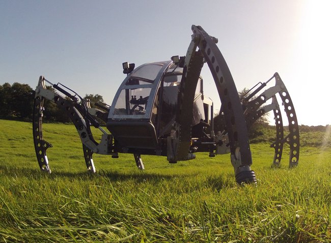 Большой в мире шестиногий робот-вездеход