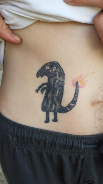 Татуировка с пьяным Чармандером покоряет мир 12 (фото)