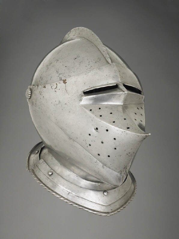 Шлемы немецких рыцарей шестнадцатого века (13 фото)