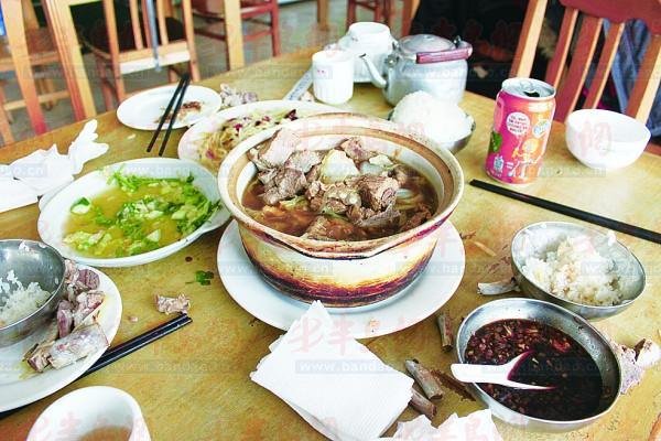 Как вести себя в китайском ресторане - заказ и чаевые (7 фото)