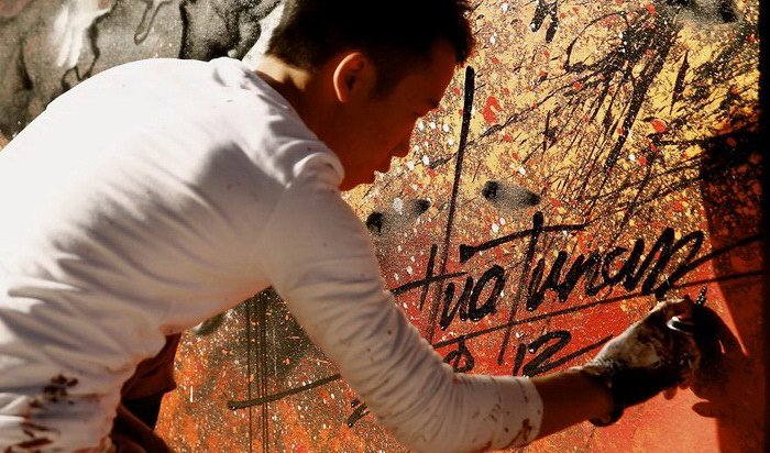 Процесс создания невероятного граффити художником Hua Tunan (18 фото)