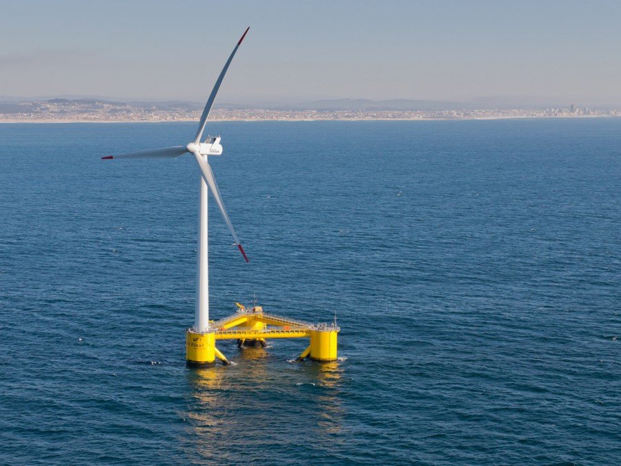 Самый большой в мире морской ветрогенератор (14 фото)