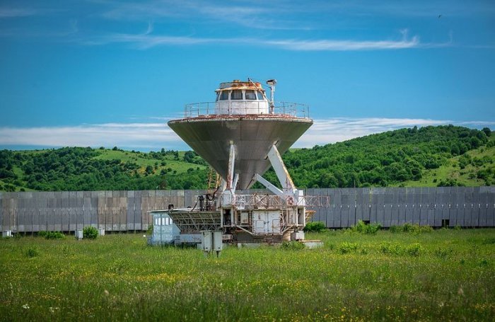 РАТАН 600 – самый большой в мире радиотелескоп (17 фото)