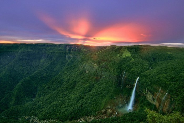 Красивые водопады со всего мира (35 фото)