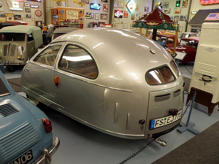 Hoffmann 1951: Автомобиль претендующий на звание худшего автомобиля в мире (4 фото и 1 видео)