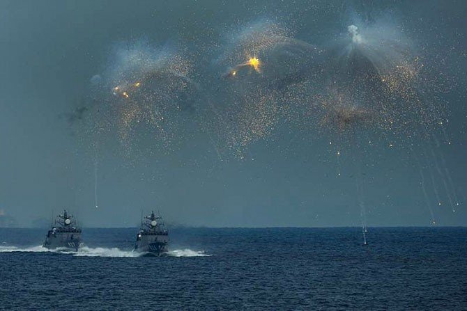 Страна Восходящего Солнца провела ежегодный смотр флота (14 фото)