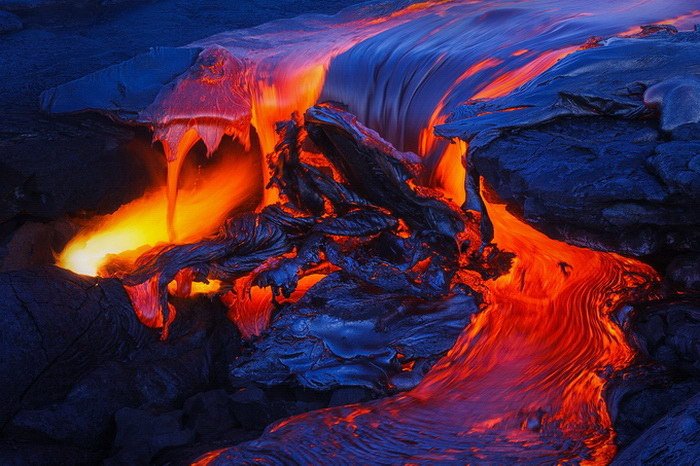 Красота вулканов в фотографиях Tom Kualii (20 фото)