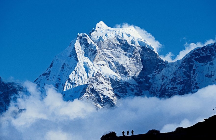 Вершина особой морали - гора Эверест