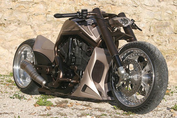 Кастомный байк Harley Davidson V-ROD GP-1