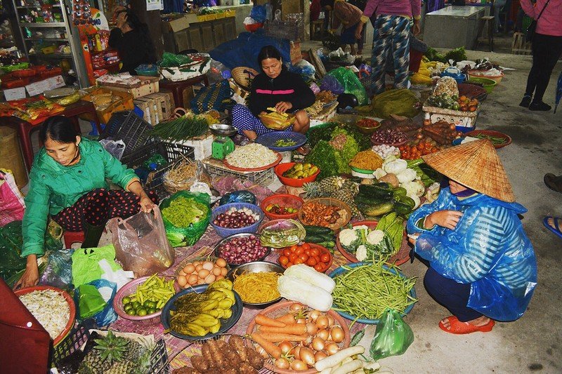 Прогулка по вьетнамскому рынку Нячанг Вьетнам