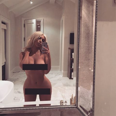 Ким Кардашьян показала очередной "голый" снимок