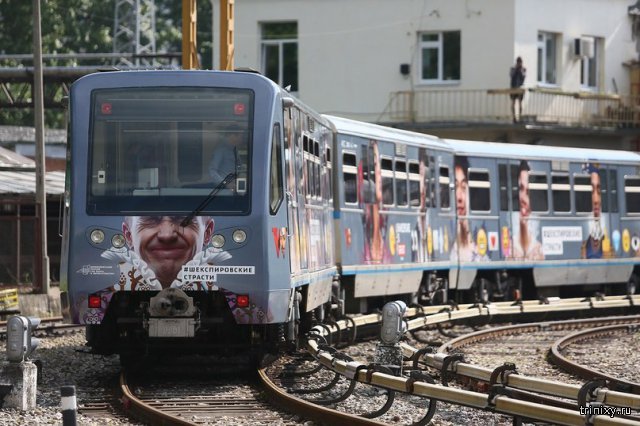 В московском метро запустили «шекспировский» поезд