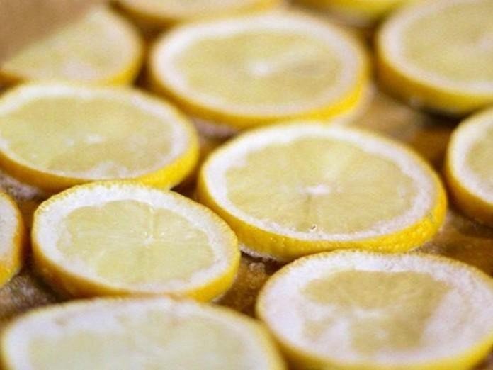Вот зачем нужно замораживать лимоны!