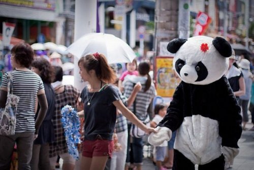 Тем временем треш фотки из Азии