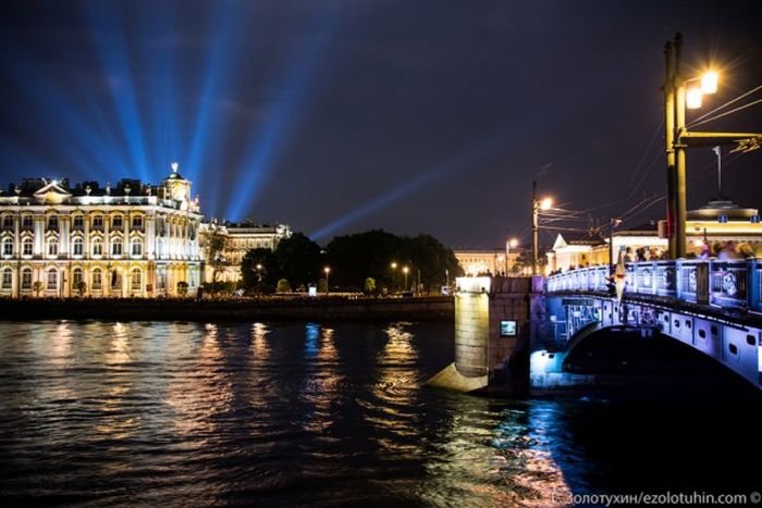 Кто и как разводит разводные мосты Санкт-Петербурга