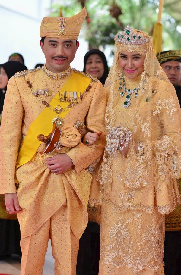 Султан Брунея затеял пышную свадьбу для своего сына