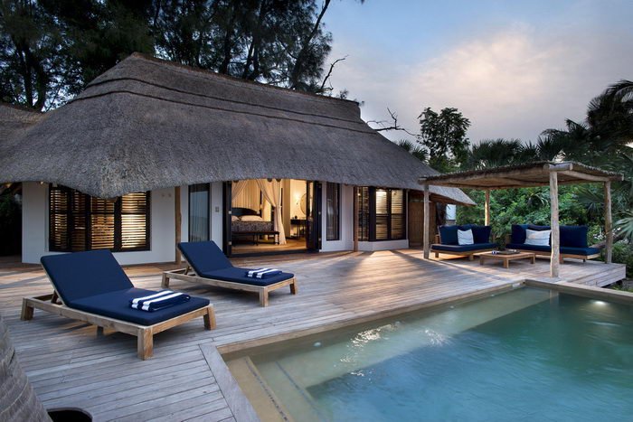 Уютный отель на берегу моря в Мозамбике