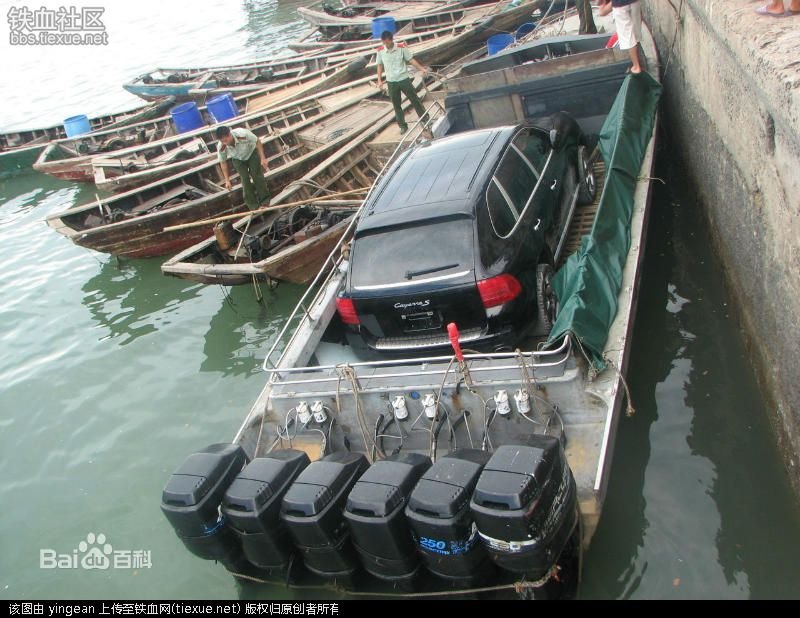Малозаметные бронированные скоростные транспортные катера Китайских контрабандистов