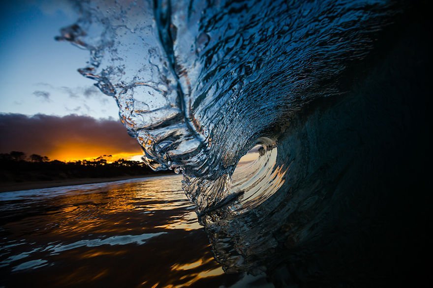 Морские волны в фотографиях Мэтта Бургесса