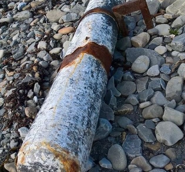 В Ирландии нашли выброшенную на берег трубу с кокаином на 5 млн евро