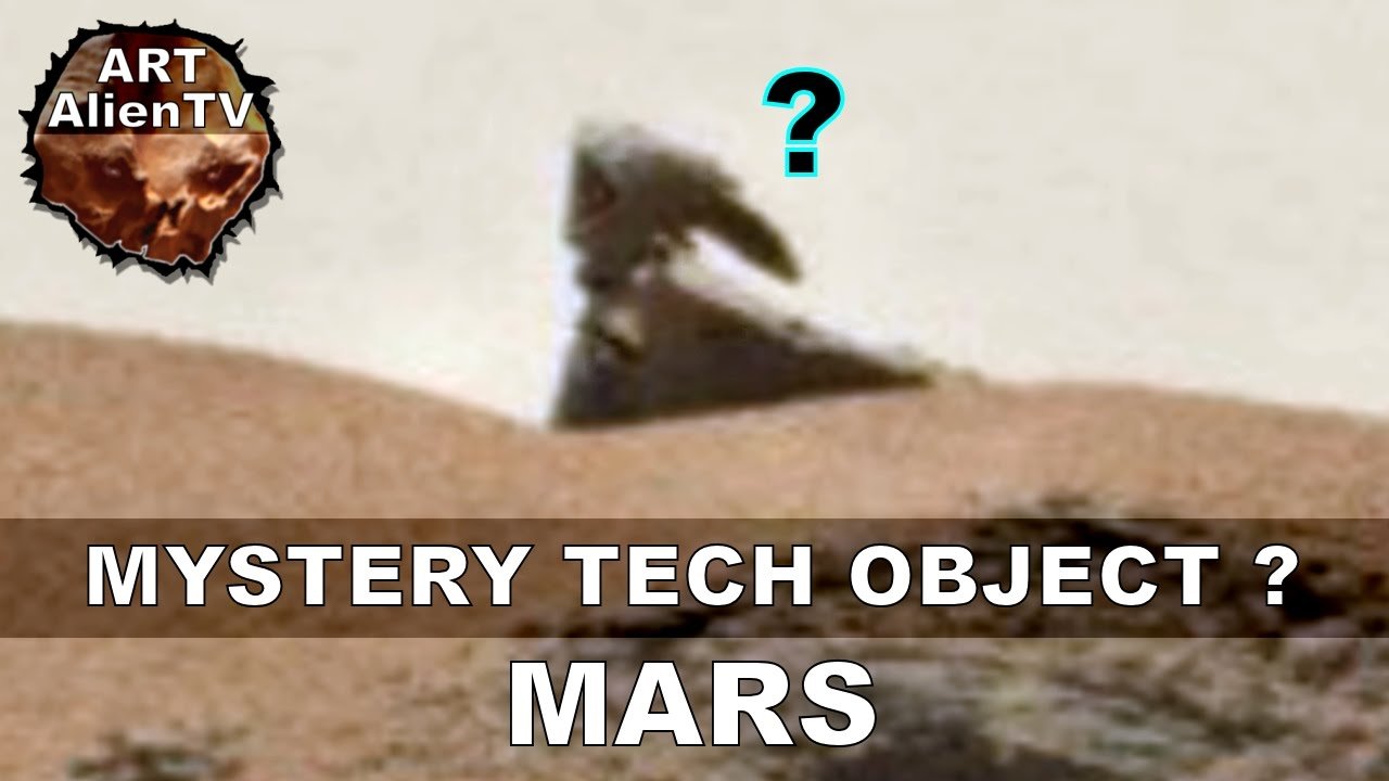 На кромке марсианского кратера Гейл обнаружена странная фигура