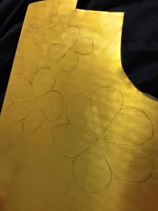 «Золотая» роза своими руками