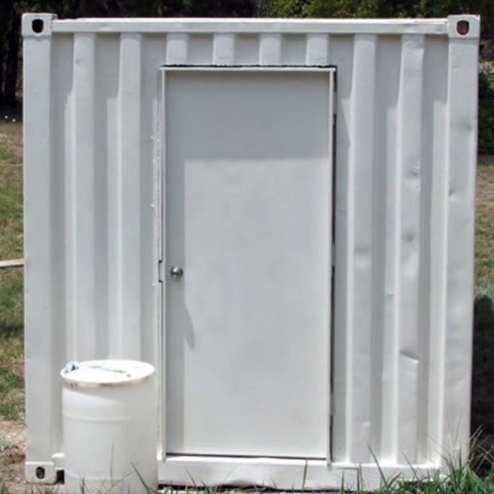 Подземное убежище из транспортного контейнера