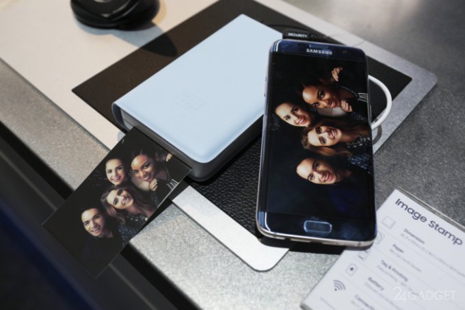 Samsung Image Stamp — карманный фотопринтер для смартфонов