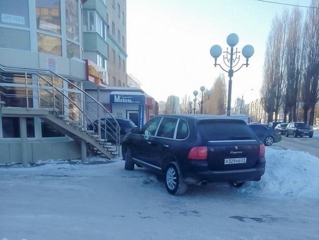 16-летней белгородке угрожают за публикацию снимка с неправильно припаркованным авто