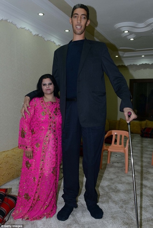 Женился самый высокий человек на планете