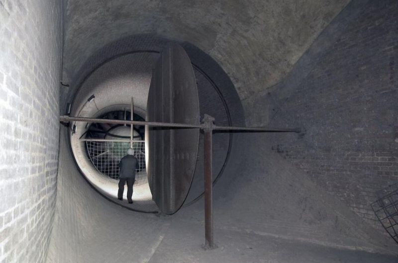 Подземный бункер в Британии времени холодной войны, способный вместить 4000 человек