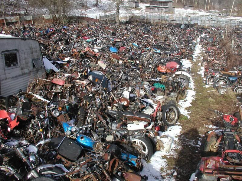 Американское кладбище старых мотоциклов