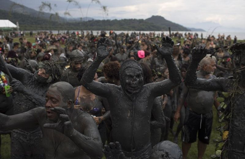 Бразильский фестиваль в грязи
