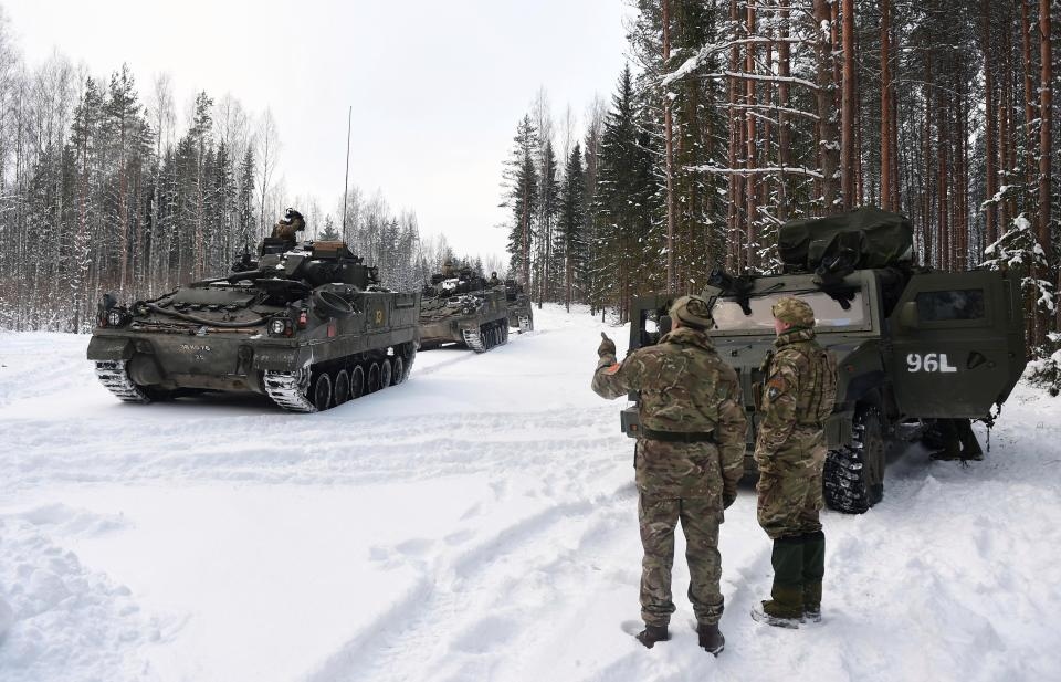 Военные из Британии прибыли в Эстонию, чтобы отразить нападение Российской армии