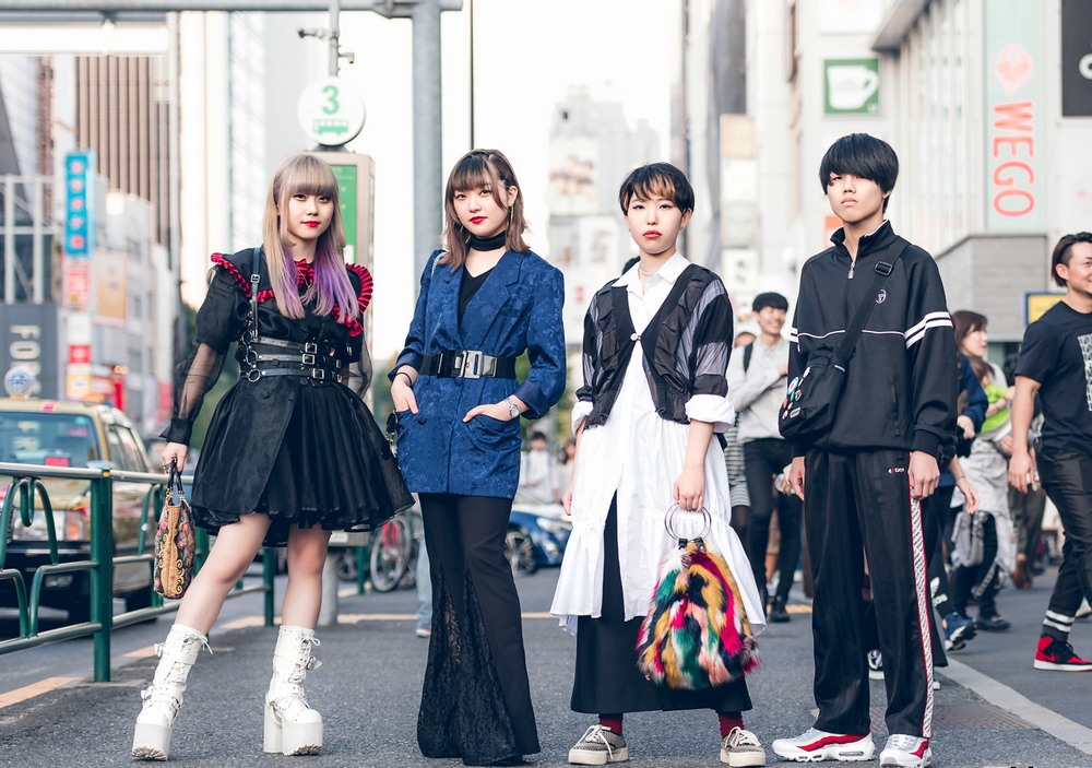 Модные люди на улицах Токио 2018 год (35 фото)