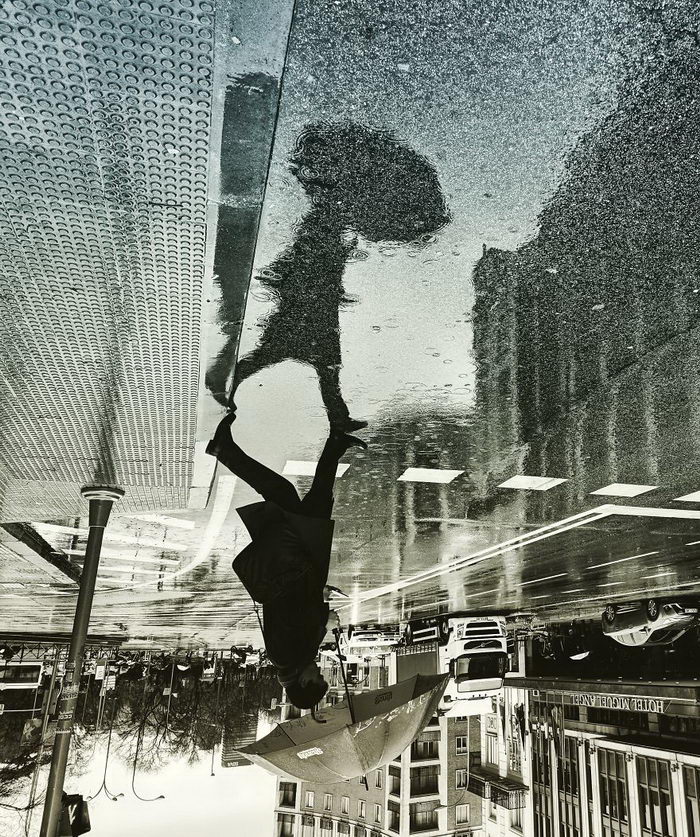 Отражения в лужах Guido Gutierrez Ruiz (20 фото)