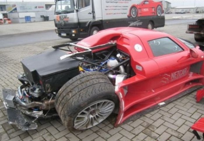 Разбитые Суперкары