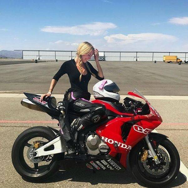 Девушки Байкеры (79 фото)