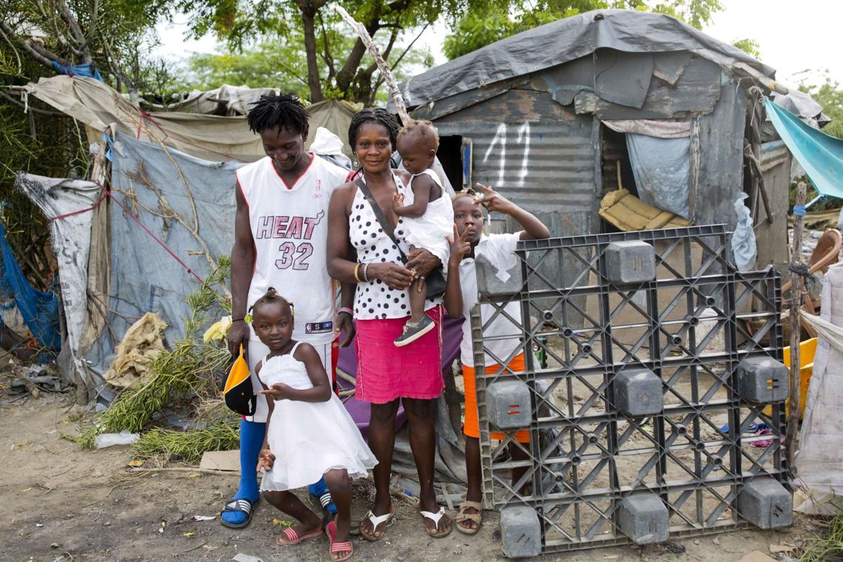 Жизнь на крупнейшей мусорной свалке Гаити