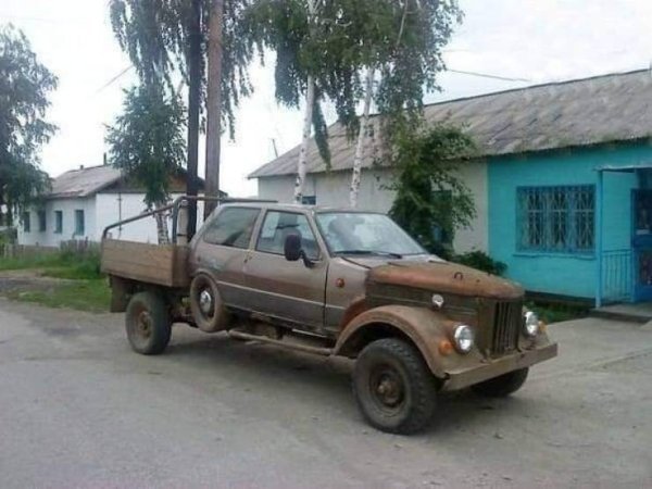 Странные необычные автомобили (32 фото)